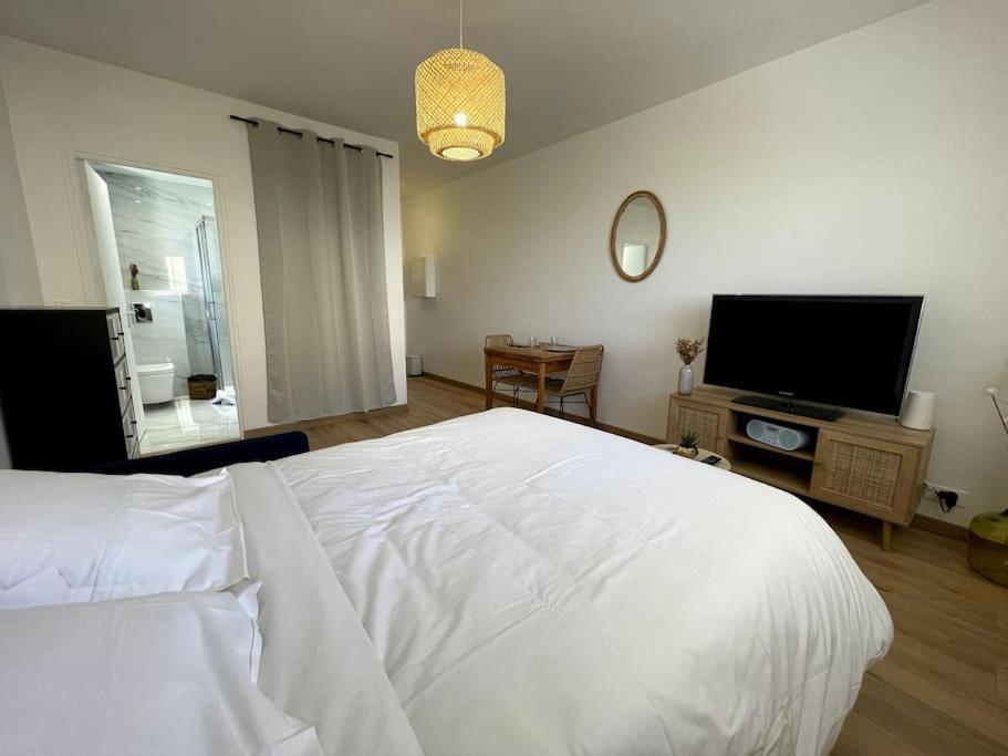 Charmant Studio Climatise Avec Parking, Au Coeur De Pietranera, Plage A 500M, Bastia A 2Km Ville-di-Pietrabugno 外观 照片